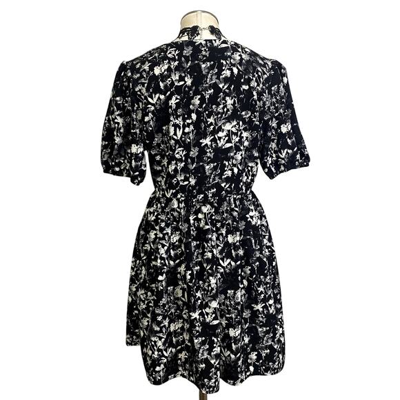 Distubia Floral Print Puff Sleeve Gothic Emo Alt Midi Dress - Picture 10 of 12